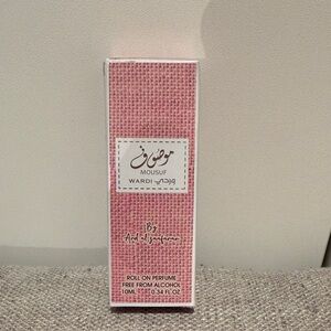 Mousuf Wardi Roll-On Perfume